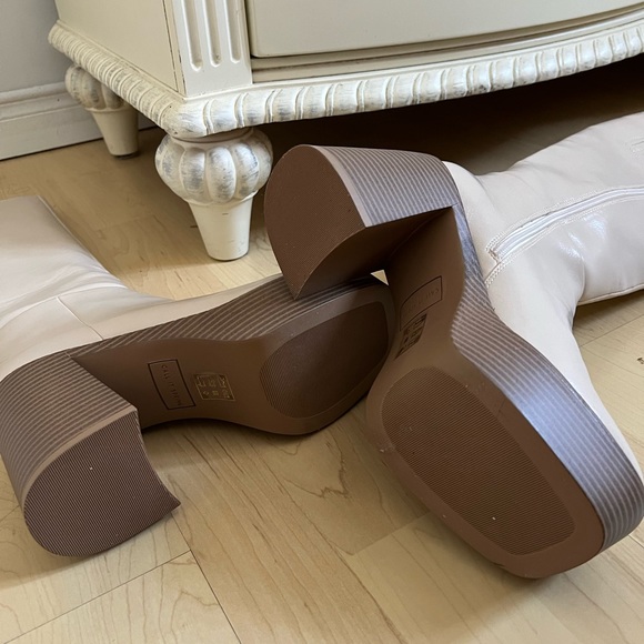 Beige platform boots - Picture 4 of 5